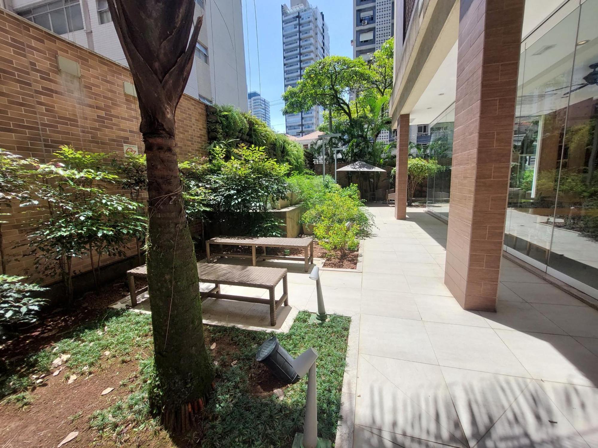 Apartment Book - Estanconfor Andar Alto Com Sacada Ampla E A Vista Mar